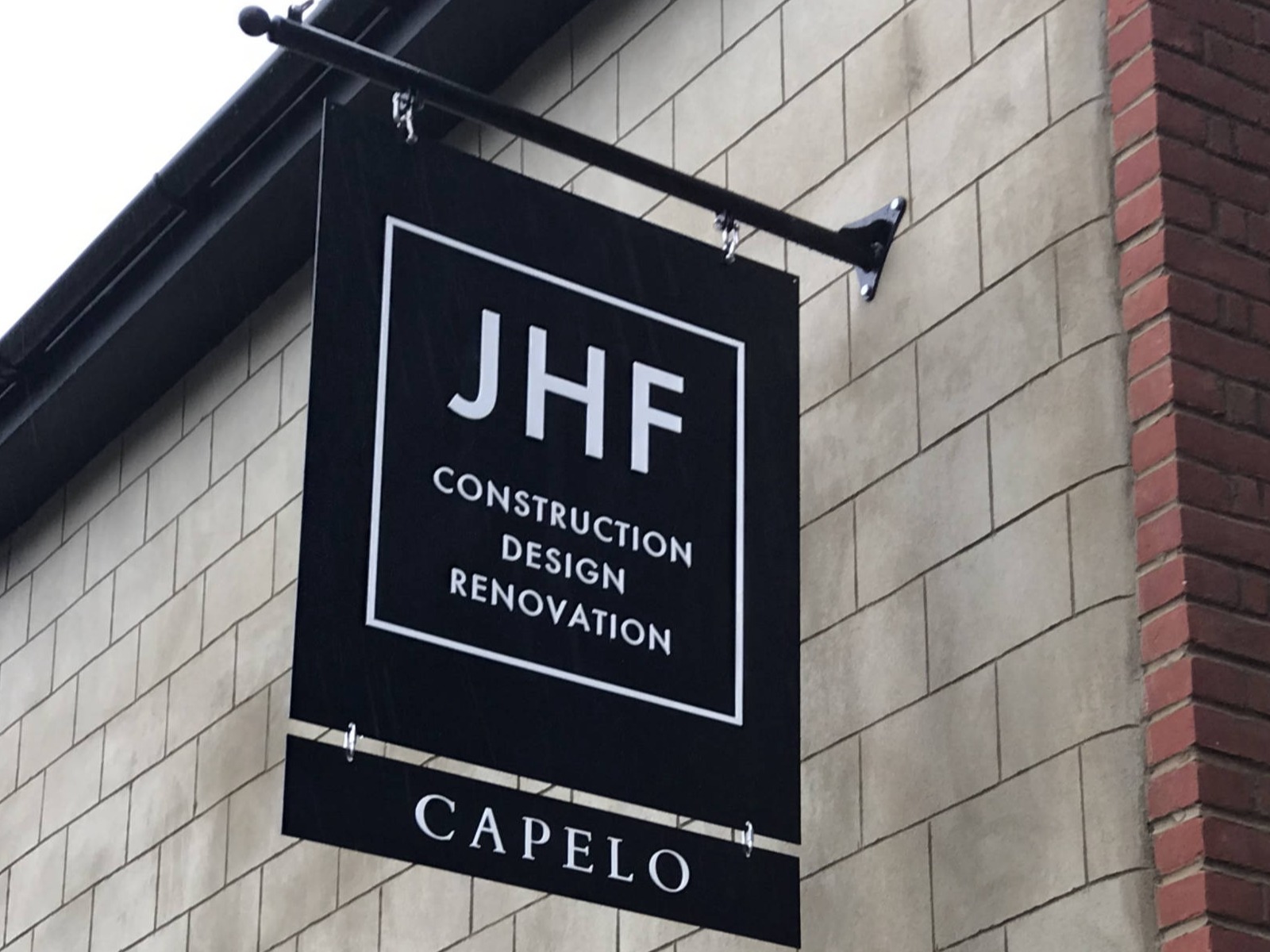 construction projection sign 