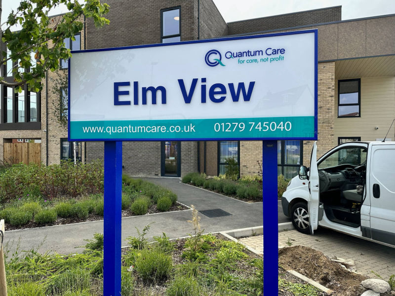 carehome post main sign
