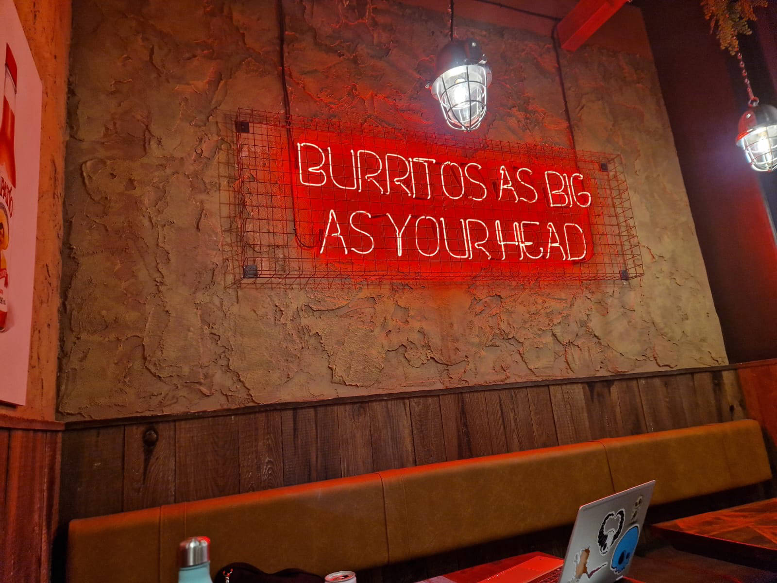 LED SIGNAGE