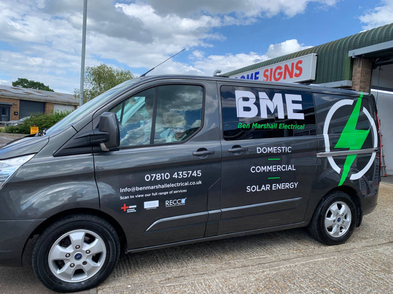 VAN GRAPHICS