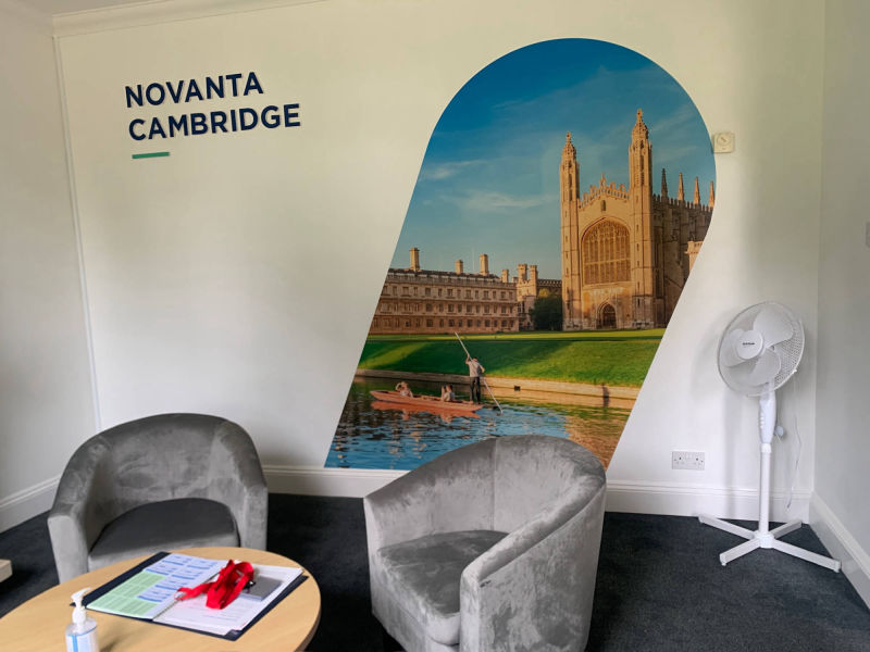 WALL GRAPHICS