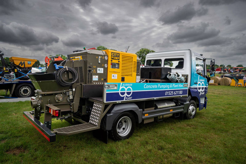 recovery truck wrap